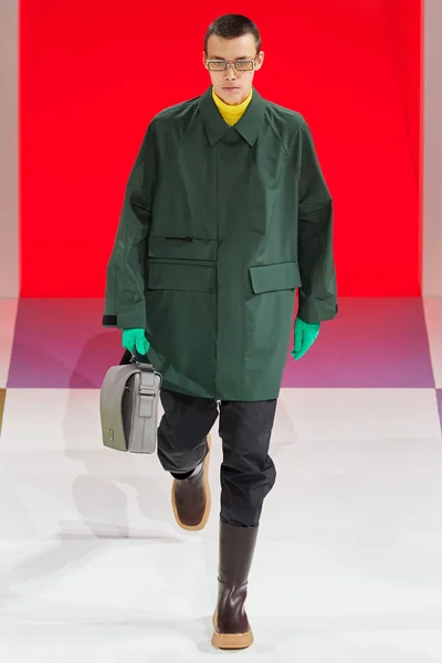 Look 26